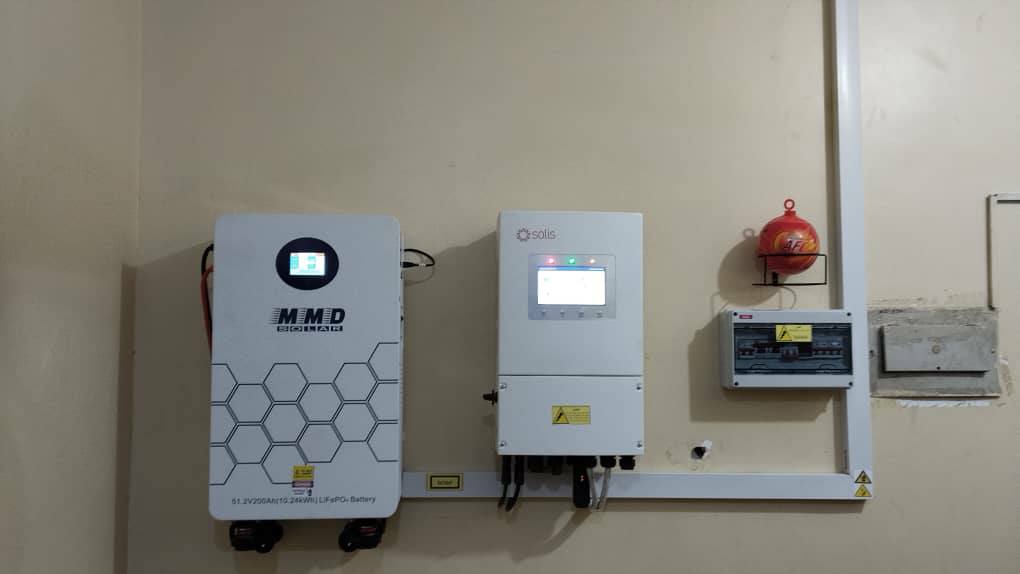 معلومات عن بطاريات الطاقة الشمسية